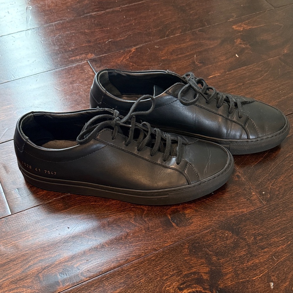 Common Projects Men's Black Leather Sneakers